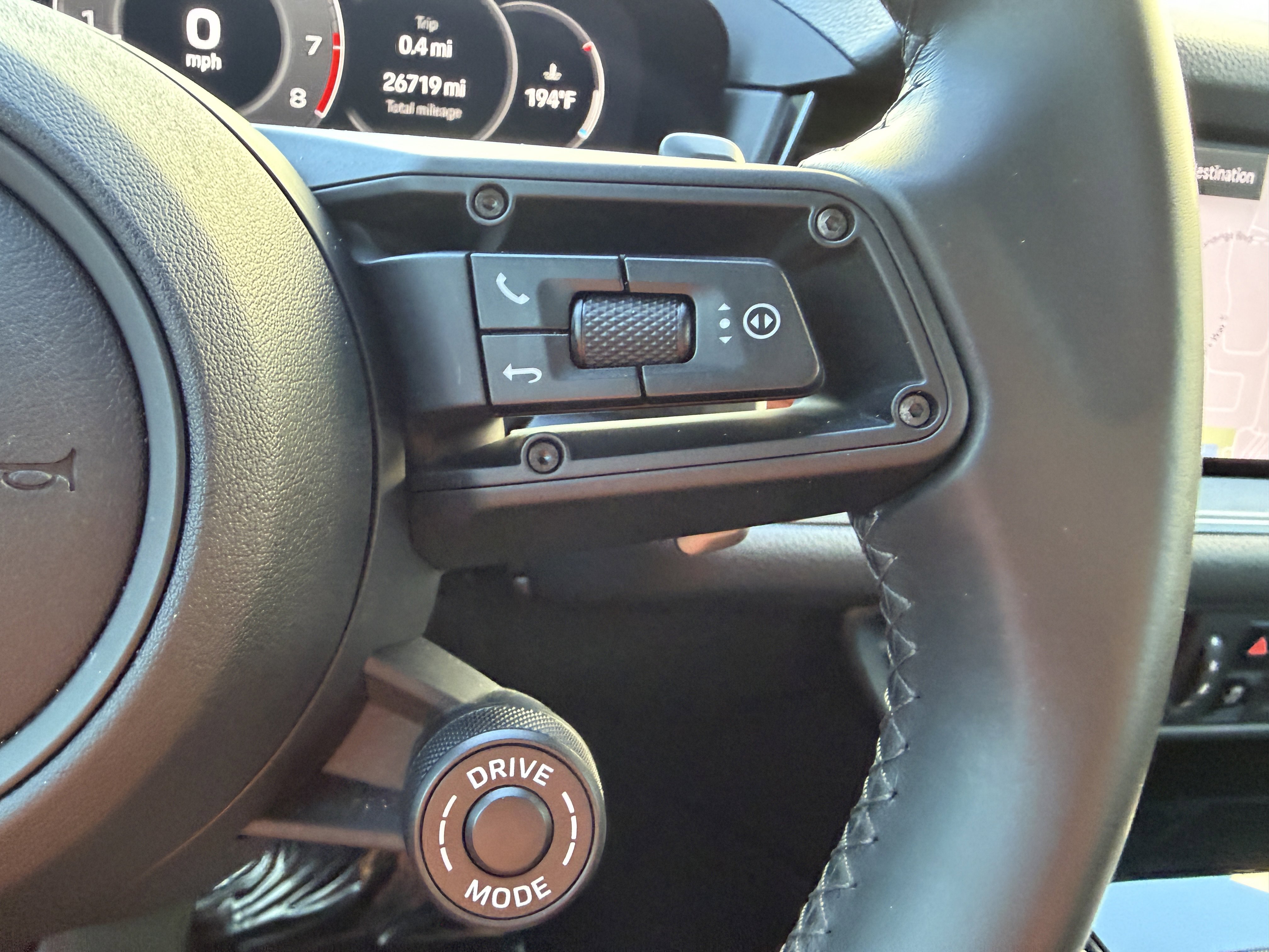 Certified 2024 Porsche Cayenne S image 36