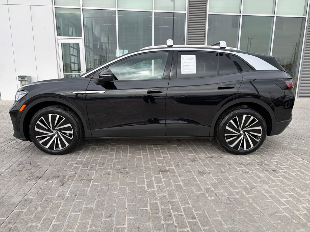 Used 2023 Volkswagen ID.4 Pro S Plus image 2