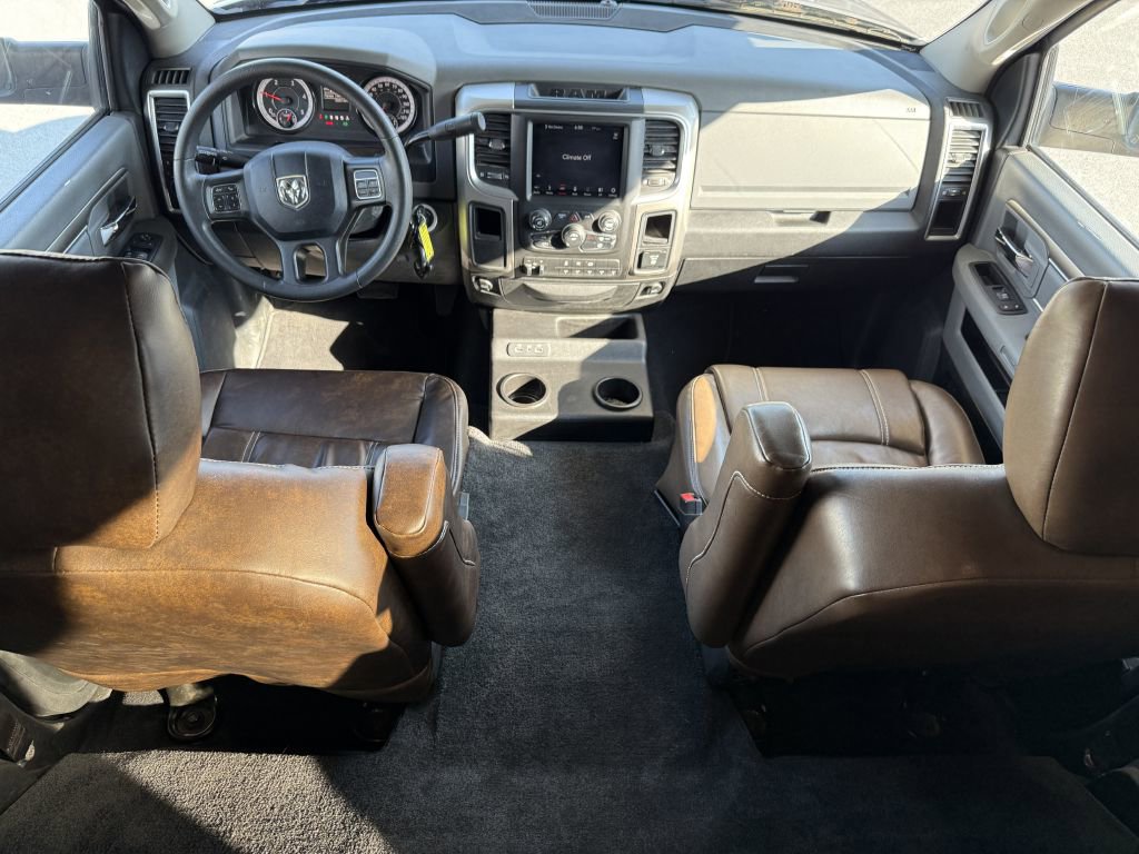 Used 2018 RAM 5500 SLT w/ Quick Order Package 29G SLT image 55