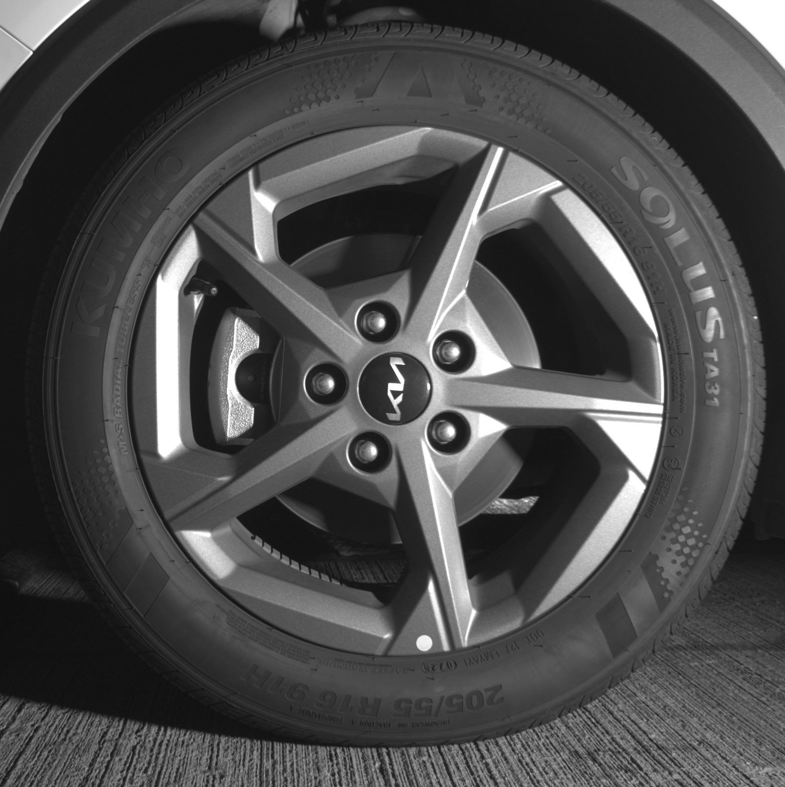 Used 2025 Kia K4 LXS image 12