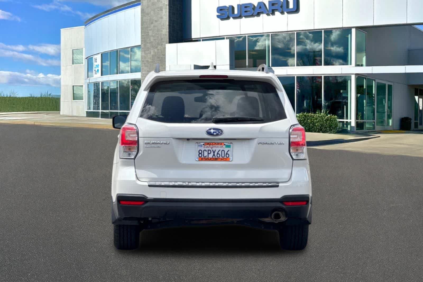 Used 2018 Subaru Forester 2.5i Premium AWD/4WD image 7