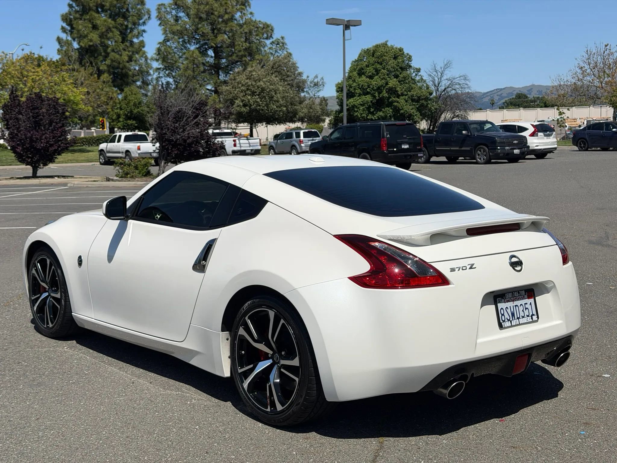Used 2020 Nissan 370Z Touring Sport image 3