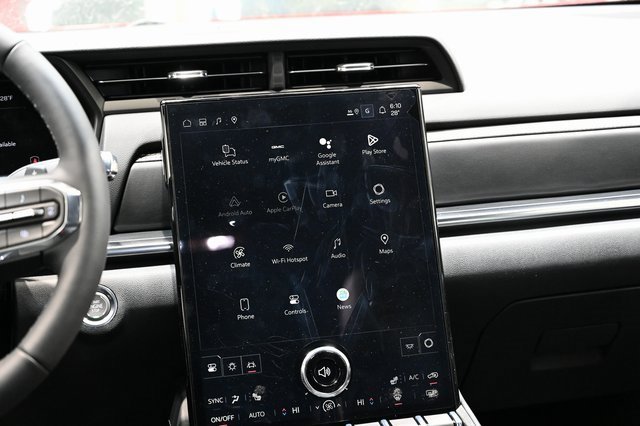 New 2026 GMC Terrain Elevation w/ Elevation Premium Package image 15