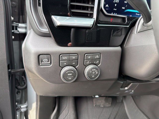 New 2026 Chevrolet Silverado 1500 RST w/ RST All Star Premium Package AWD/4WD image 15