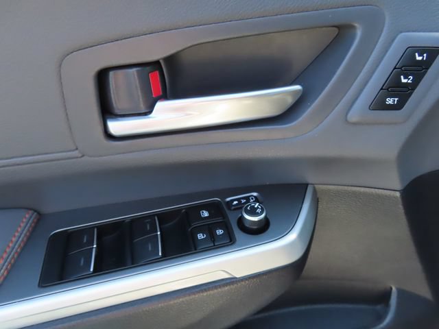Used 2024 Toyota Sienna XSE w/ XSE Premium Package AWD/4WD image 13