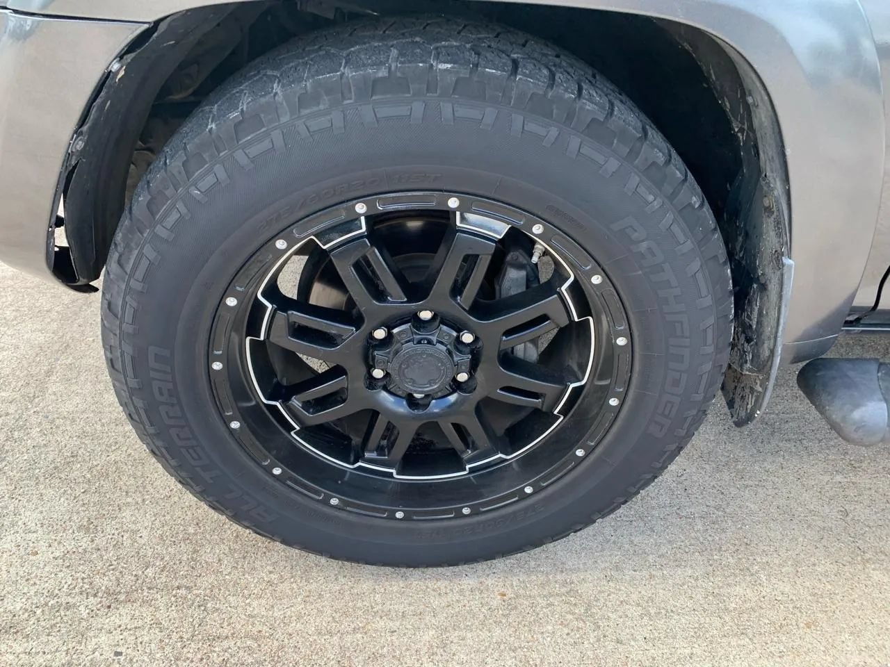 Used 2019 Toyota 4Runner SR5 RWD image 21