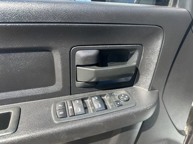 Used 2017 RAM 2500 Tradesman w/ Chrome Appearance Group image 21