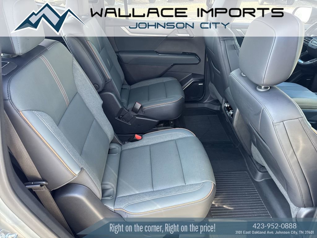 Used 2024 GMC Acadia AT4 w/ Super Cruise Package image 44