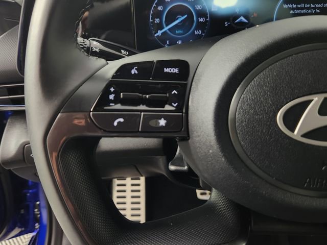 Certified 2025 Hyundai Elantra SEL FWD image 23