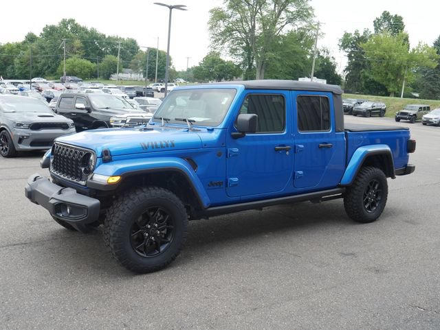 Used 2025 Jeep Gladiator Sport AWD/4WD image 9