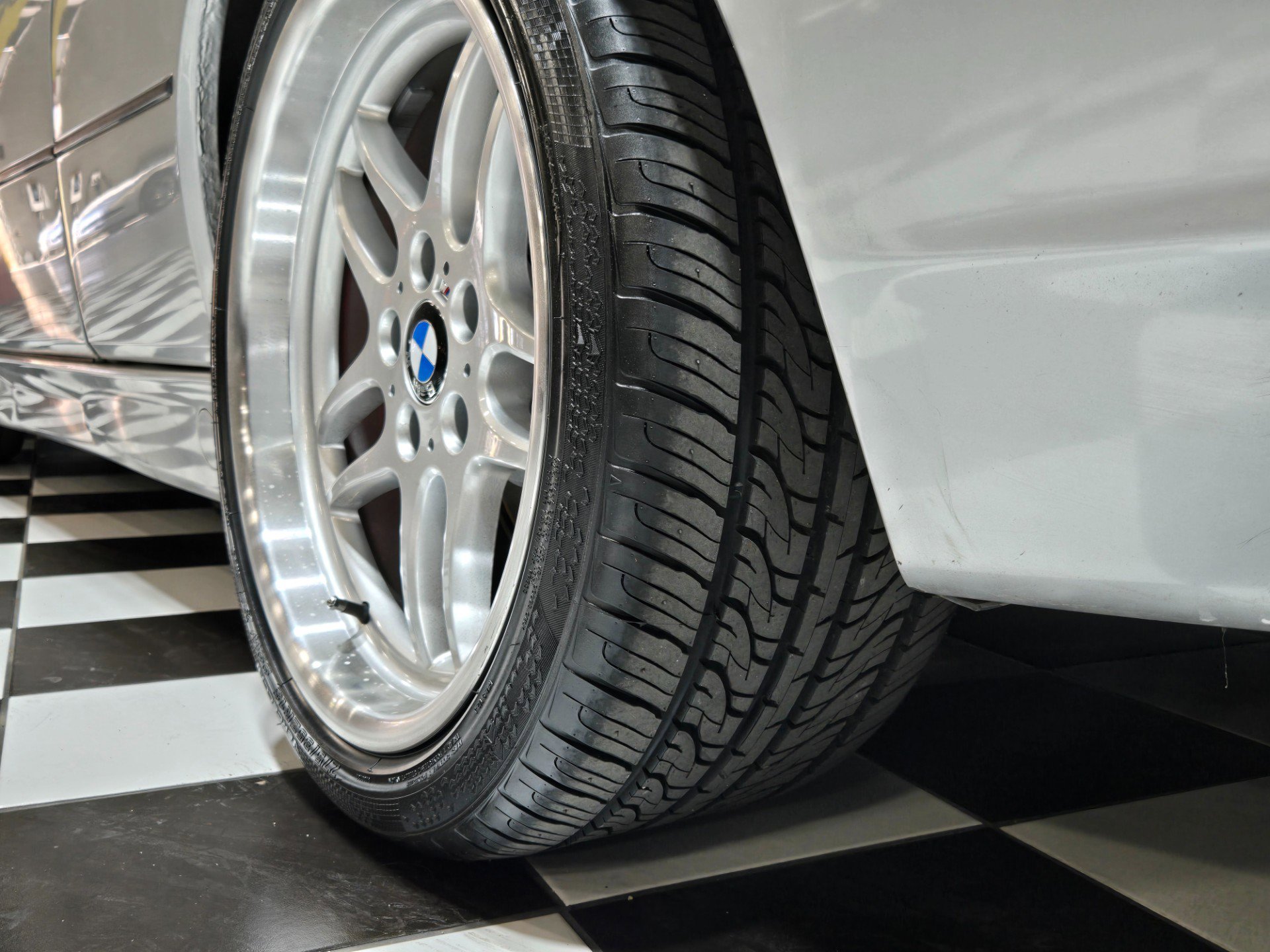 Used 1991 BMW 850i image 34