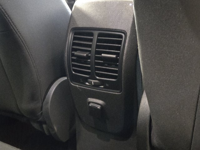 Used 2017 Ford Escape SE FWD image 8