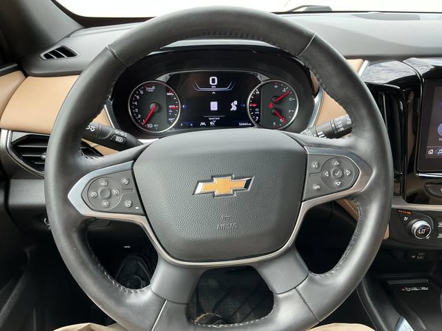 Certified 2022 Chevrolet Traverse Premier w/ LPO, 'HIT The Road' Package AWD/4WD image 4