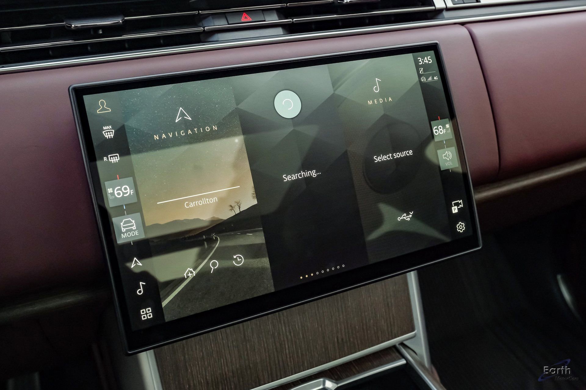 Used 2024 Land Rover Range Rover SE image 67