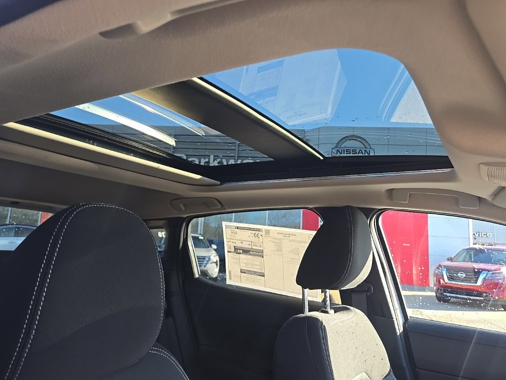 New 2026 Nissan Kicks SV image 25