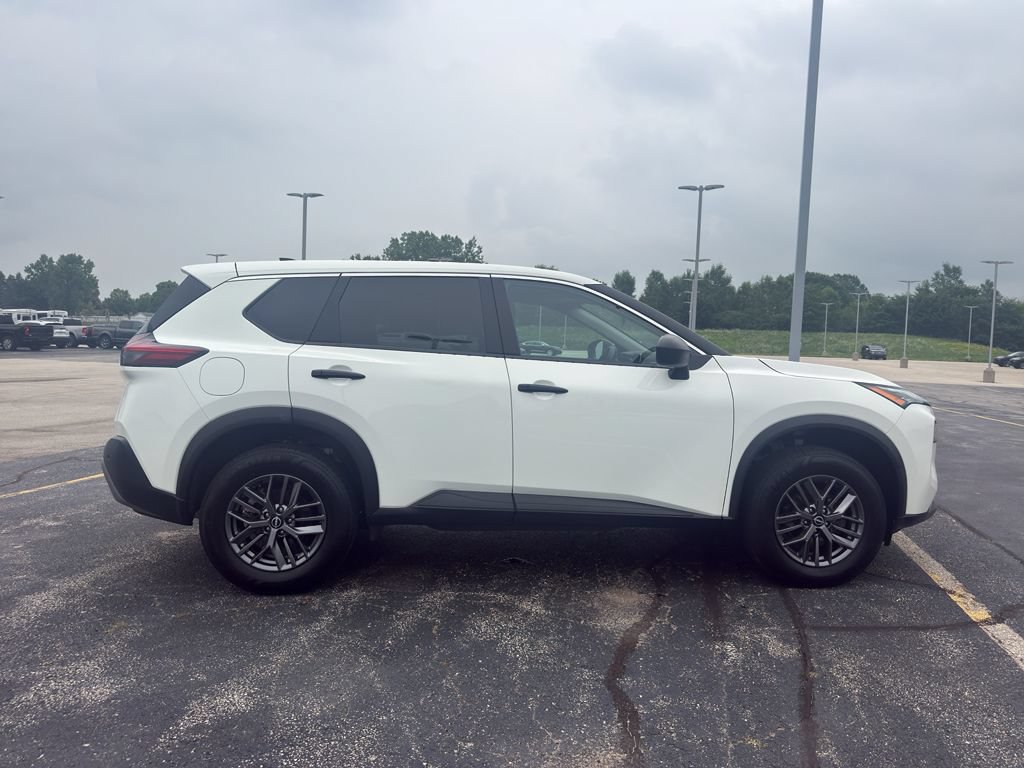 Certified 2023 Nissan Rogue S AWD/4WD image 4
