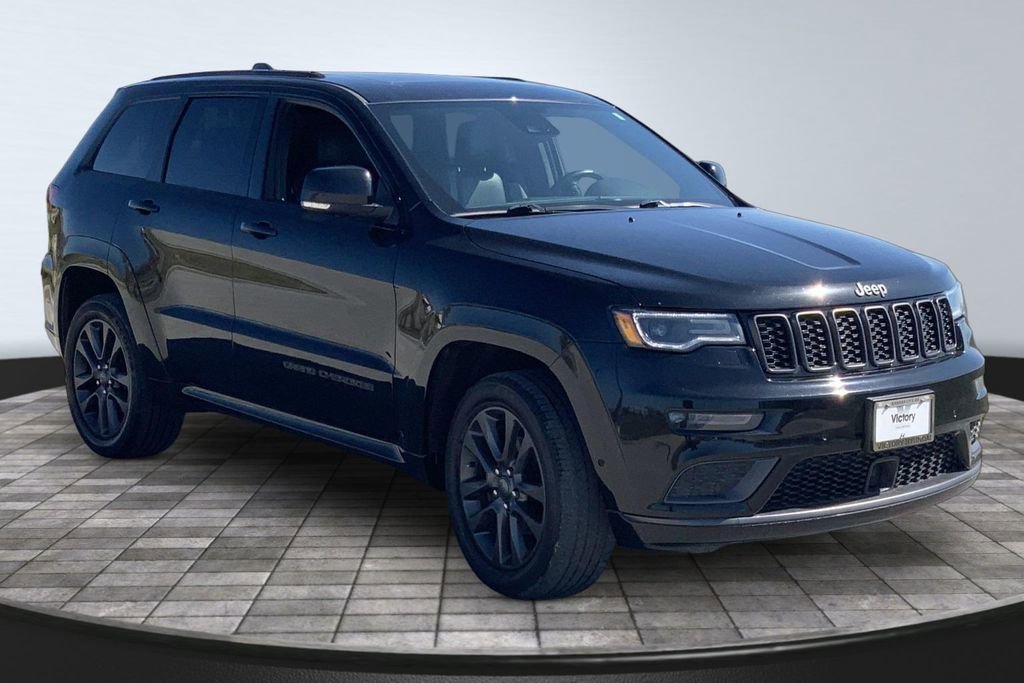 Used 2018 Jeep Grand Cherokee Overland image 3