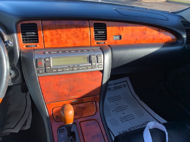 Used 2002 Lexus SC 430 Convertible RWD image 12