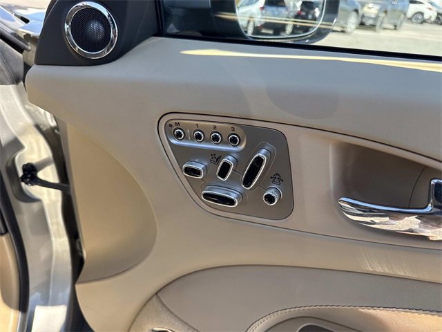 Used 2010 Jaguar XK Convertible image 19