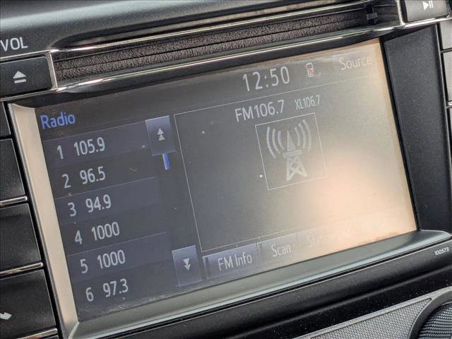 Used 2017 Toyota RAV4 LE image 13