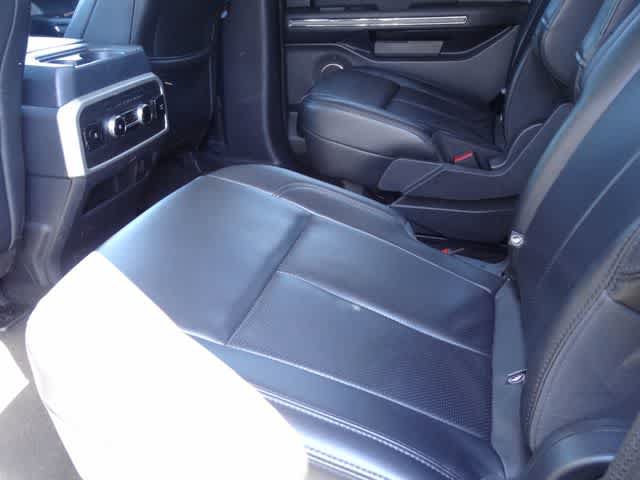 Used 2024 Ford Expedition XLT AWD/4WD image 20