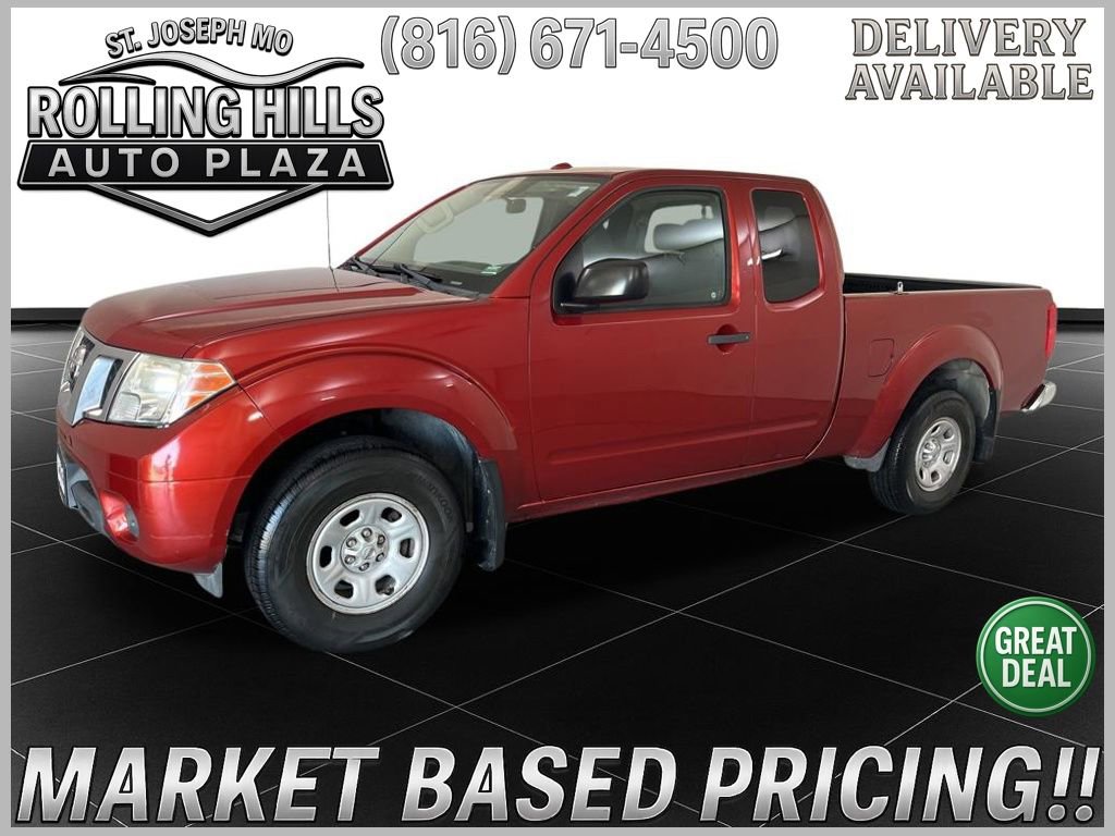 Used 2018 Nissan Frontier SV image 1
