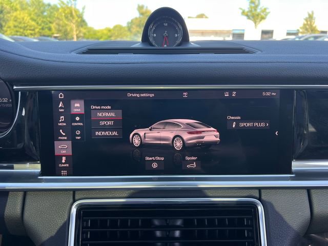 Used 2019 Porsche Panamera 4 AWD/4WD image 25