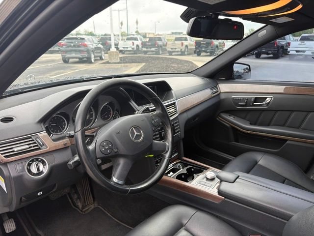 Used 2011 Mercedes-Benz E 350 4MATIC Sedan image 15