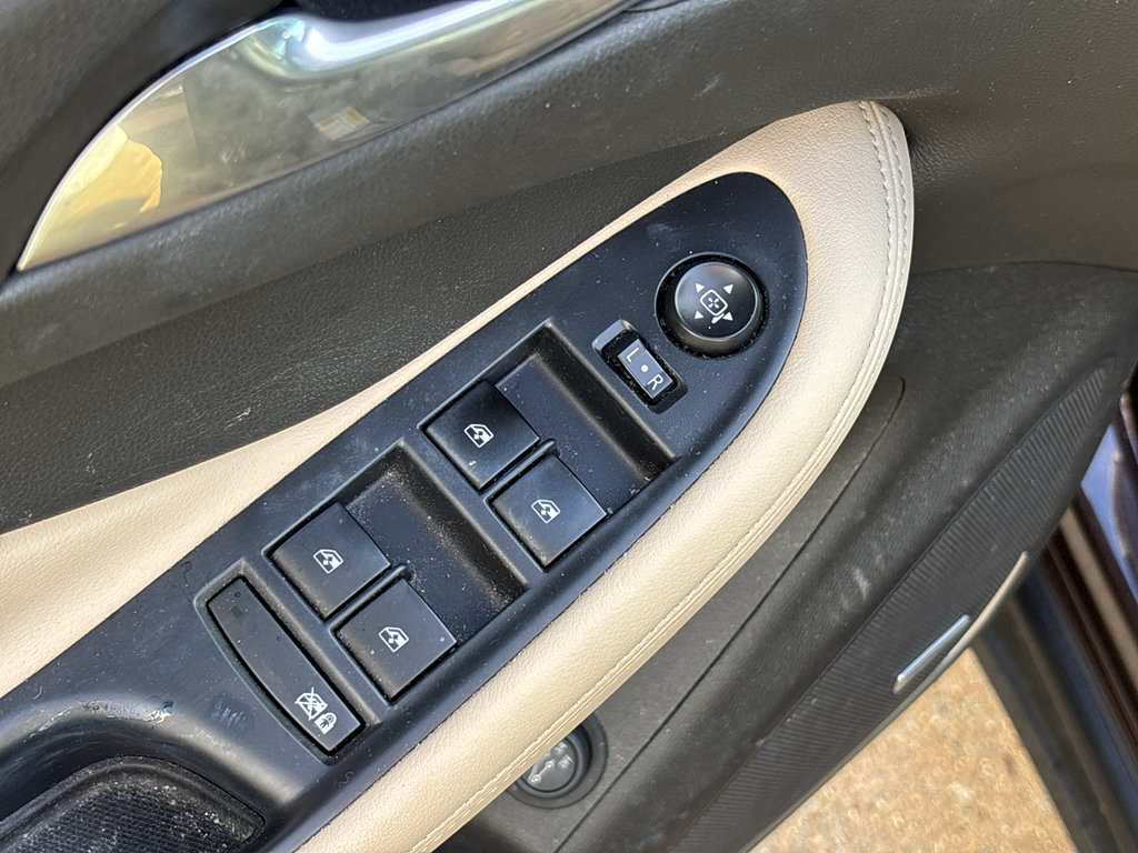 Used 2020 Buick Envision Premium AWD/4WD image 14