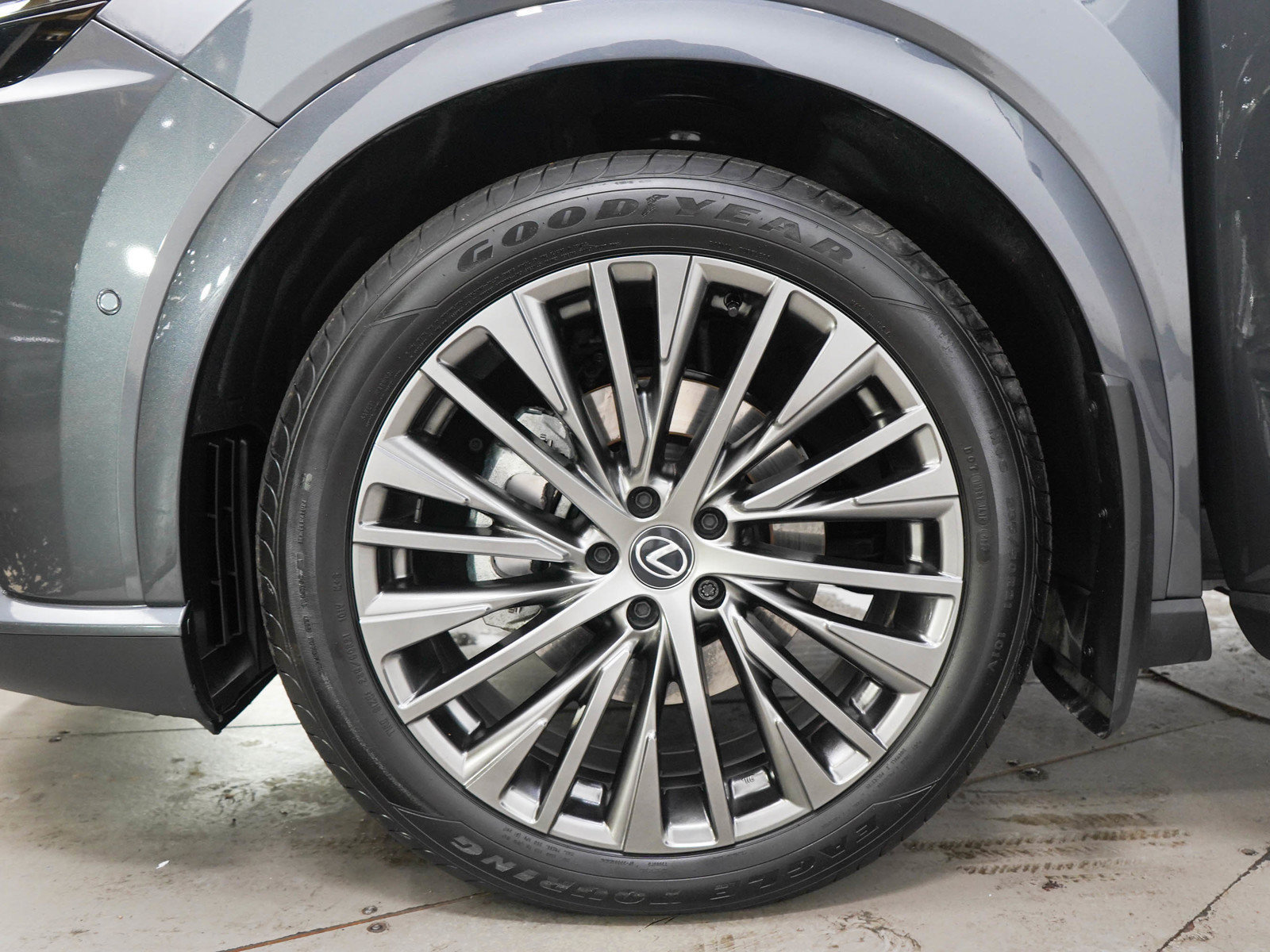 Used 2024 Lexus RX 350 AWD w/ Convenience Package image 30