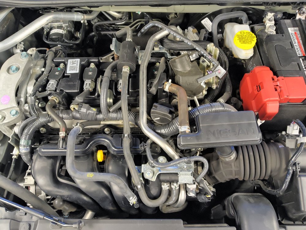Used 2025 Nissan Sentra SV FWD image 30