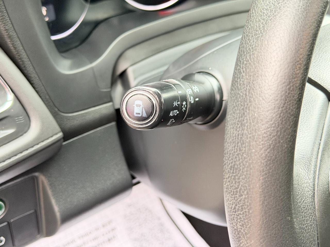 Used 2017 Honda HR-V EX-L image 19