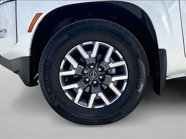 Used 2024 Nissan Frontier SL w/ Technology Package RWD image 10