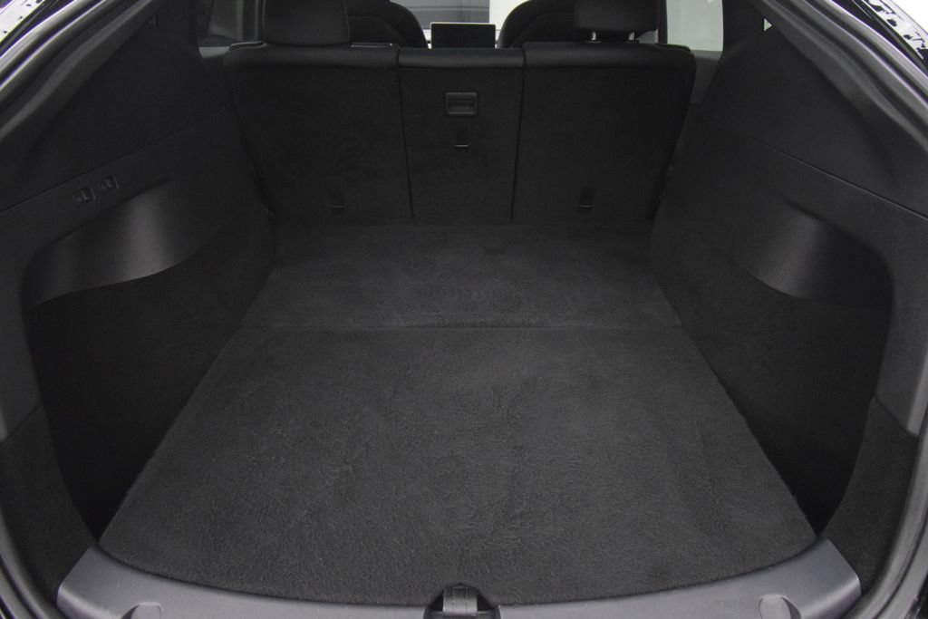 Used 2020 Tesla Model Y Long Range AWD/4WD image 28