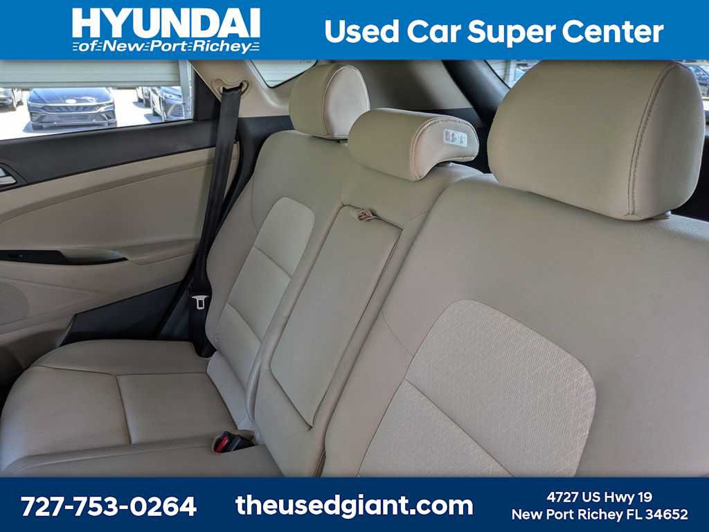 Used 2017 Hyundai Tucson Sport FWD image 16