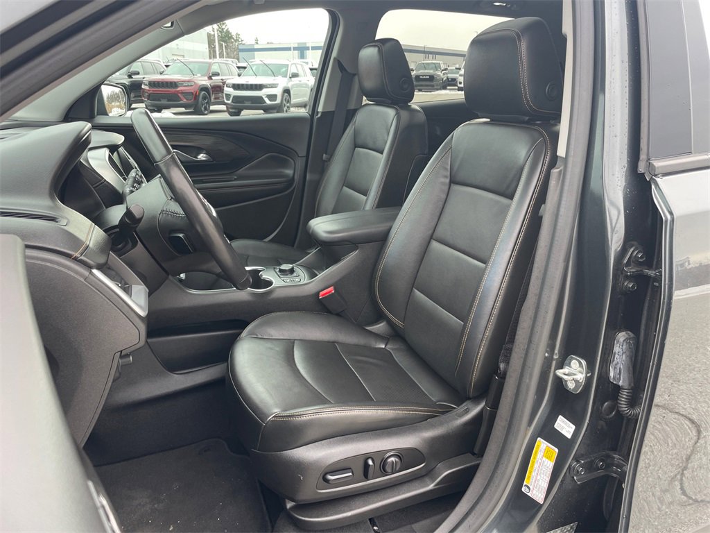 Used 2018 GMC Terrain SLT w/ Preferred Package image 3