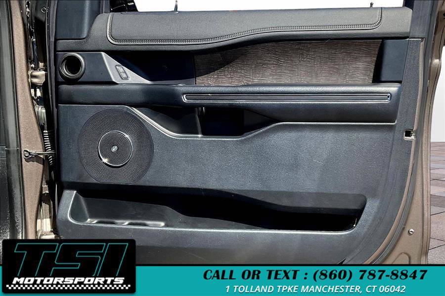 Used 2019 Ford Expedition Limited w/ Equipment Group 302A image 24