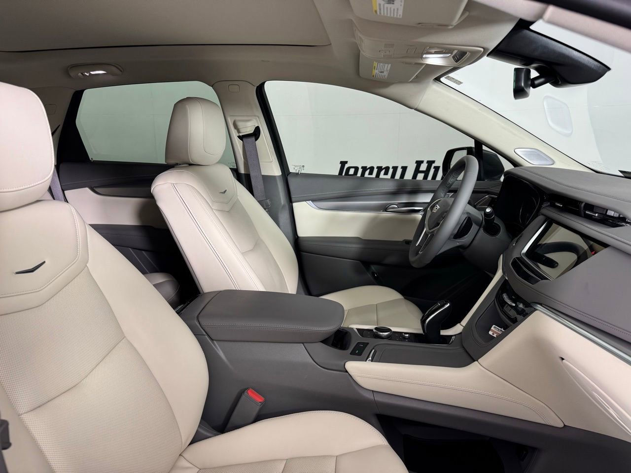 Used 2025 Cadillac XT5 Premium Luxury FWD image 50