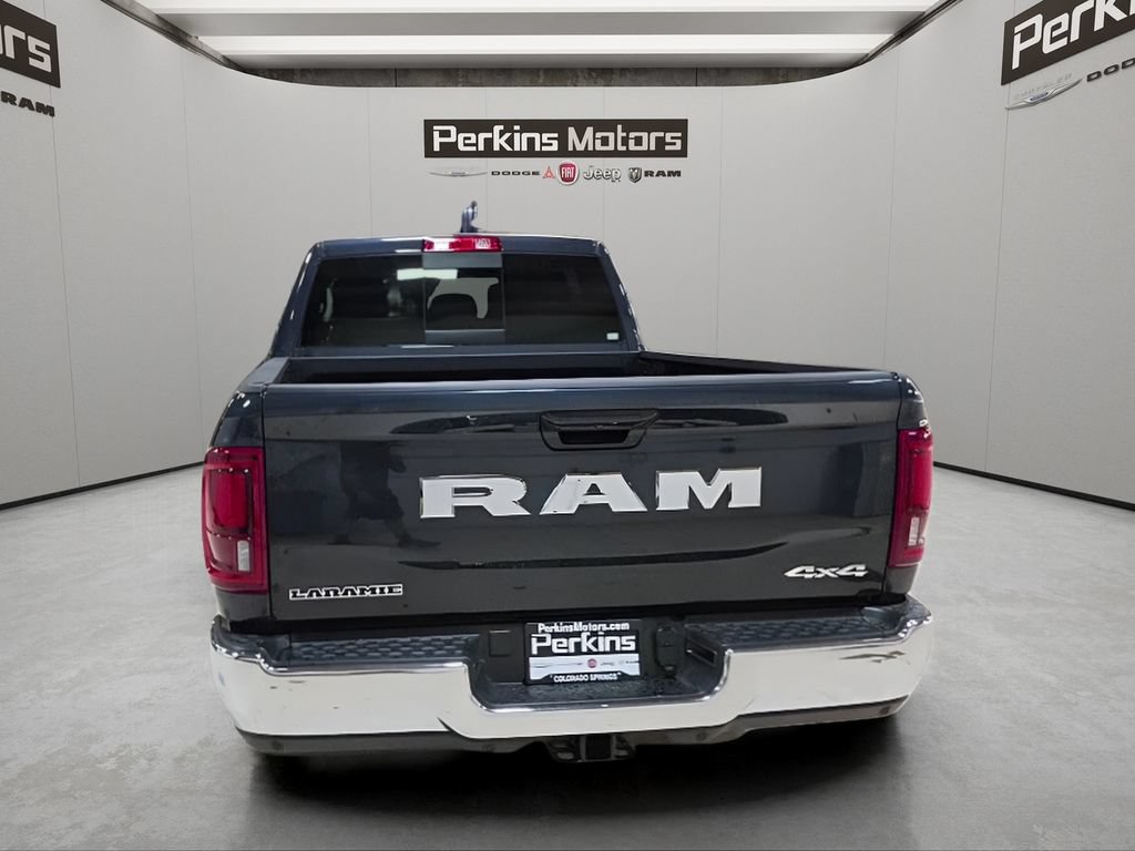 New 2026 RAM 2500 Laramie AWD/4WD image 4