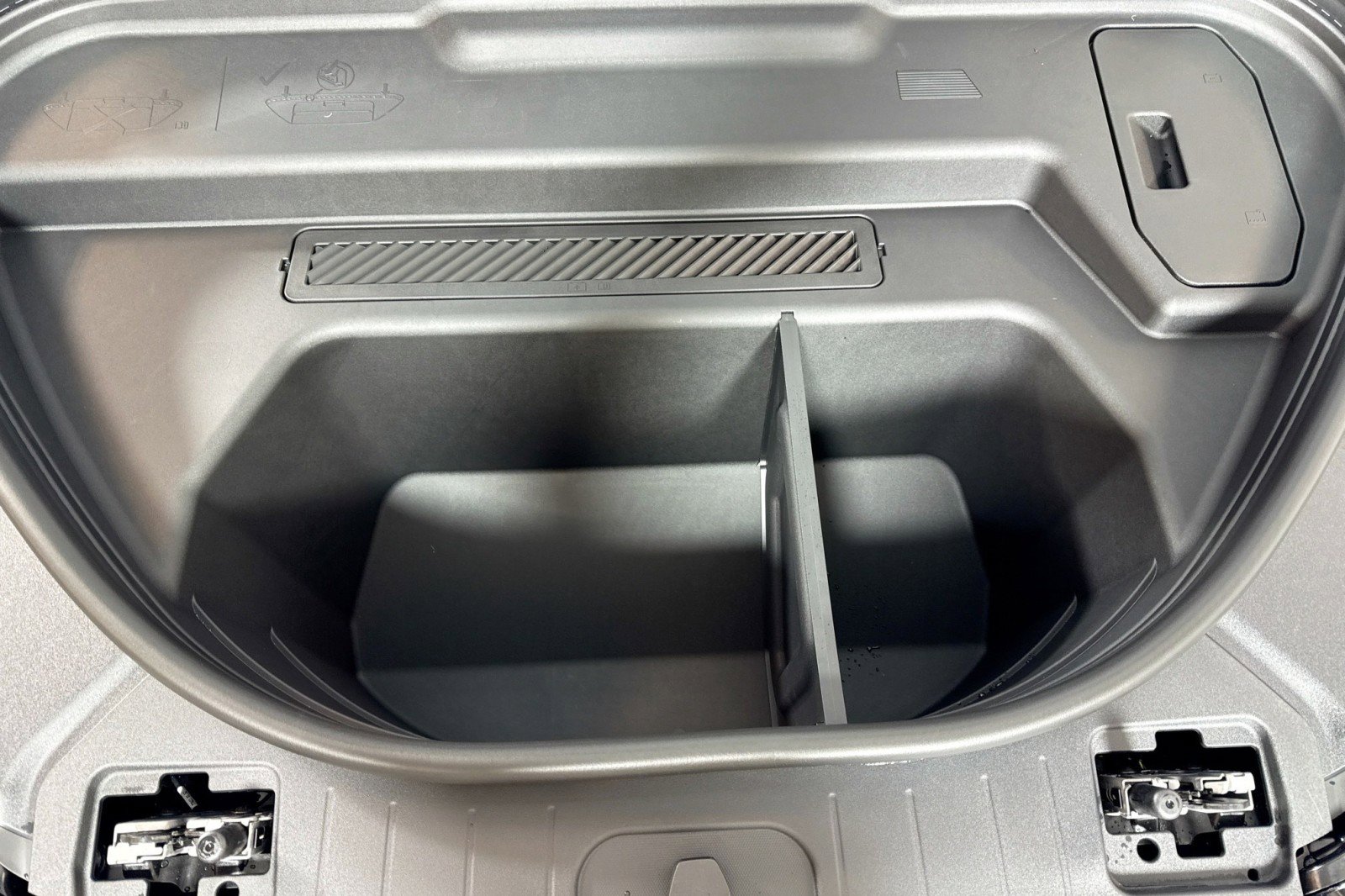 New 2027 Audi Q6 e-tron Premium Plus image 27