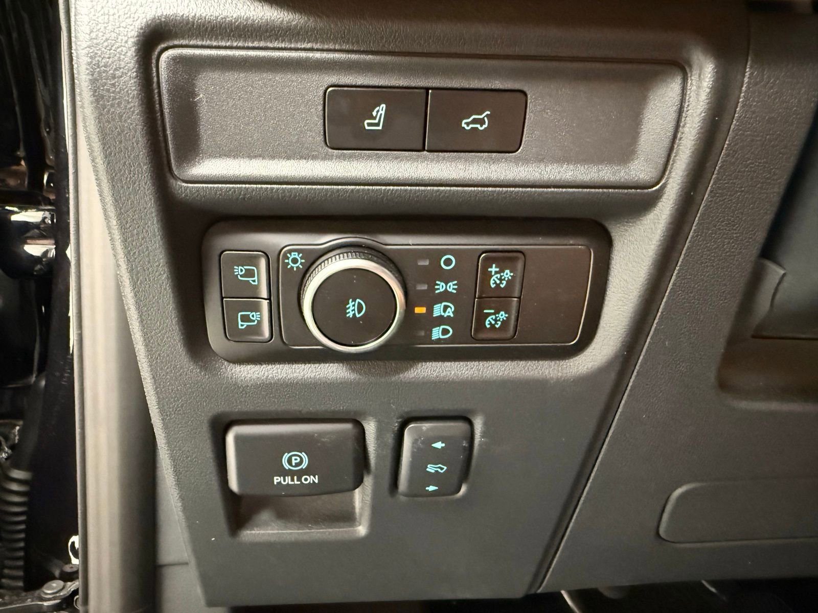 Used 2023 Ford Expedition Max Platinum image 14