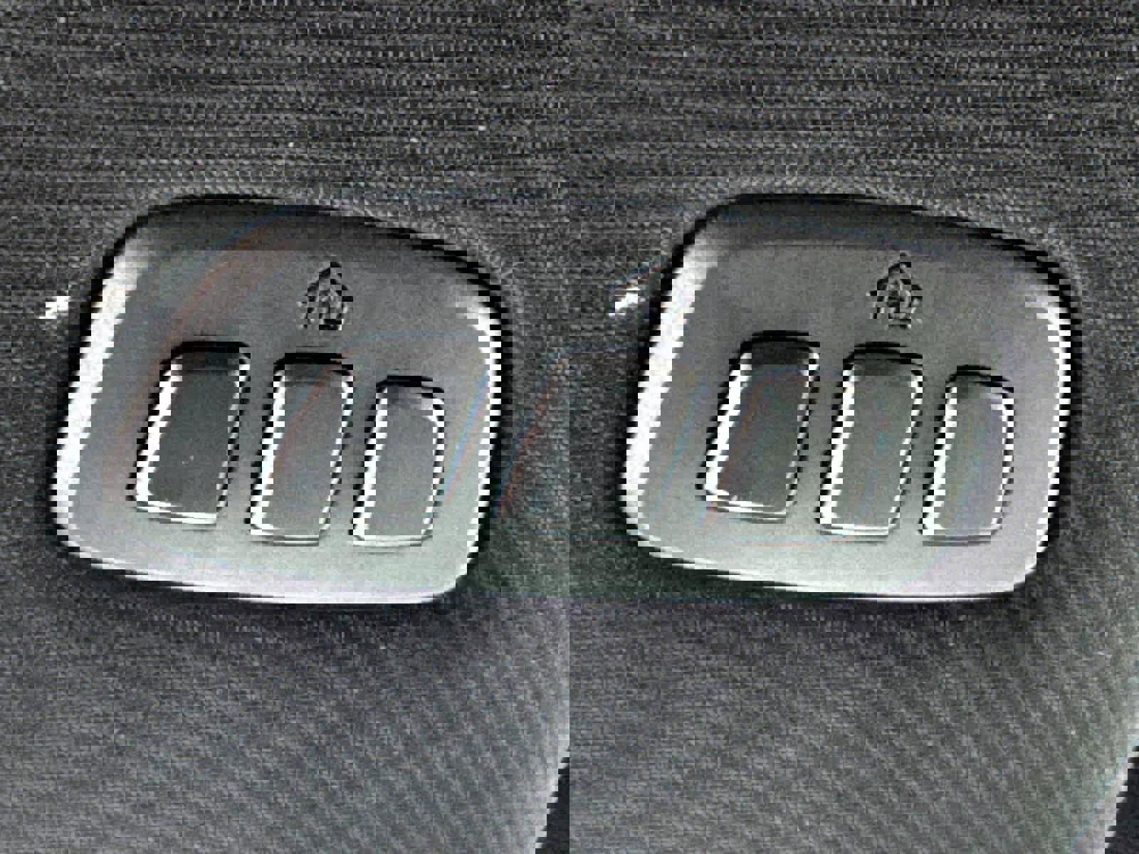 Used 2025 Ford Explorer ST-Line w/ ST-Line Street Pack image 25