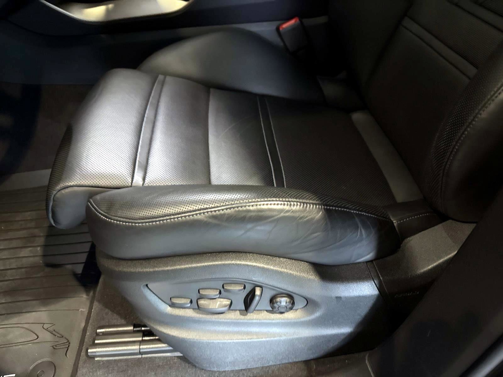 Certified 2024 Porsche Cayenne Turbo GT image 22