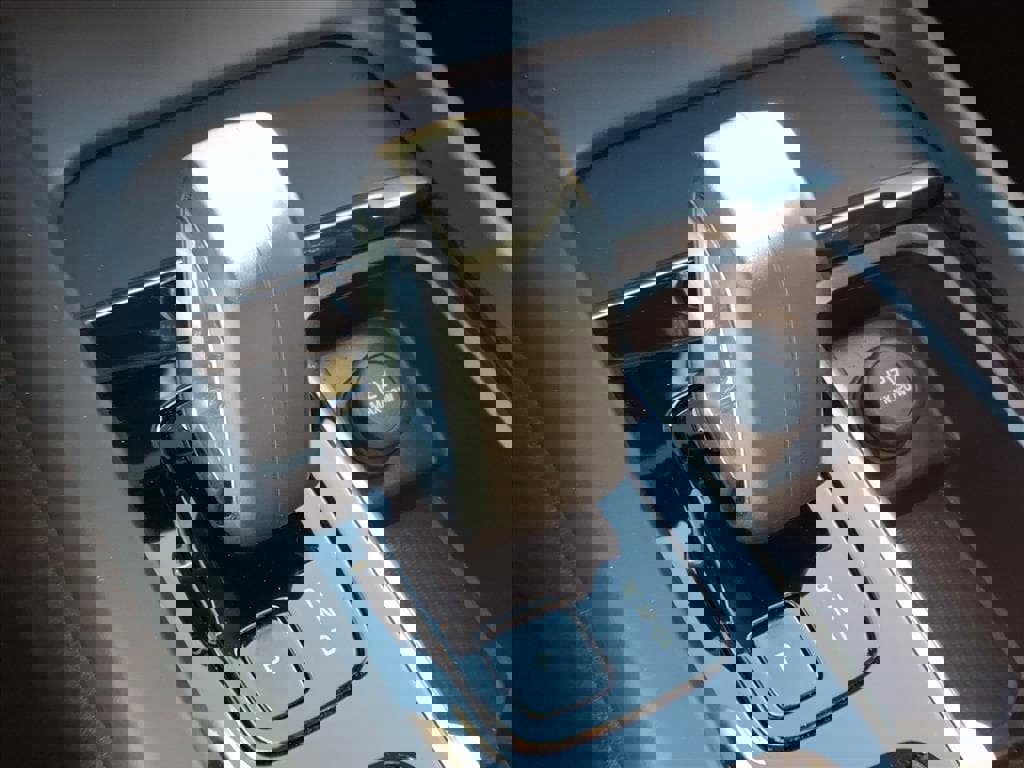 Certified 2025 Volvo S60 B5 Core image 24