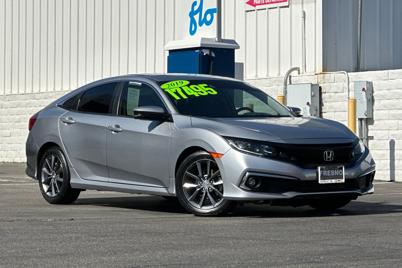 Used 2019 Honda Civic EX image 2