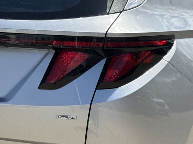 Used 2023 Hyundai Tucson SE AWD/4WD image 7