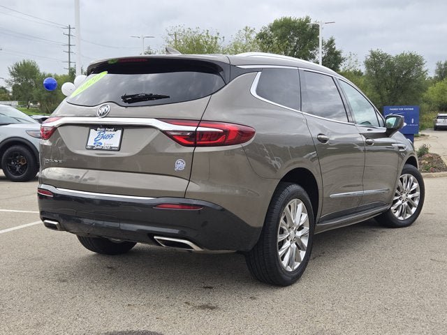 Used 2020 Buick Enclave Premium w/ Sun and Sites Package AWD/4WD image 12
