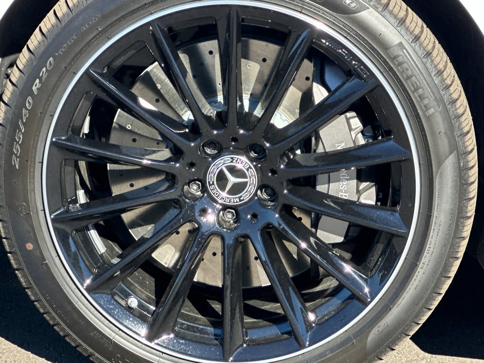 New 2026 Mercedes-Benz S 580 4MATIC Sedan image 32