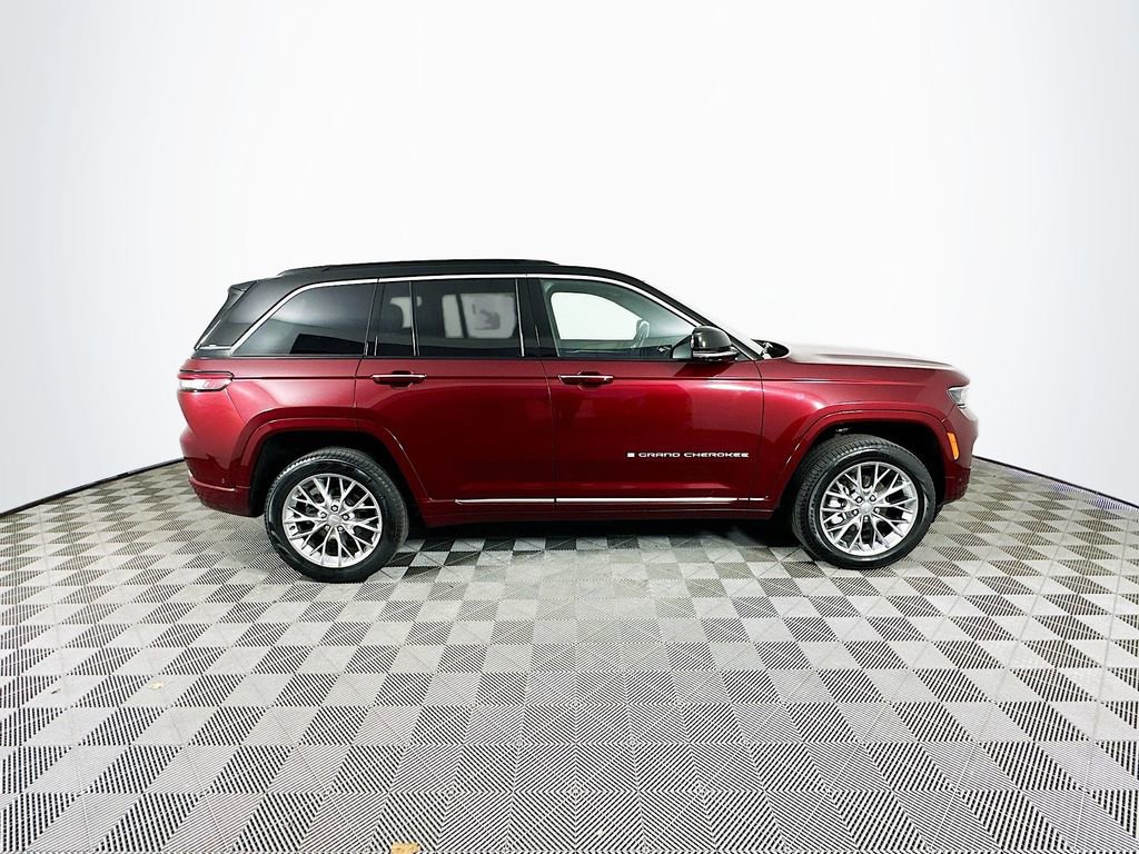 Certified 2025 Jeep Grand Cherokee Summit image 13
