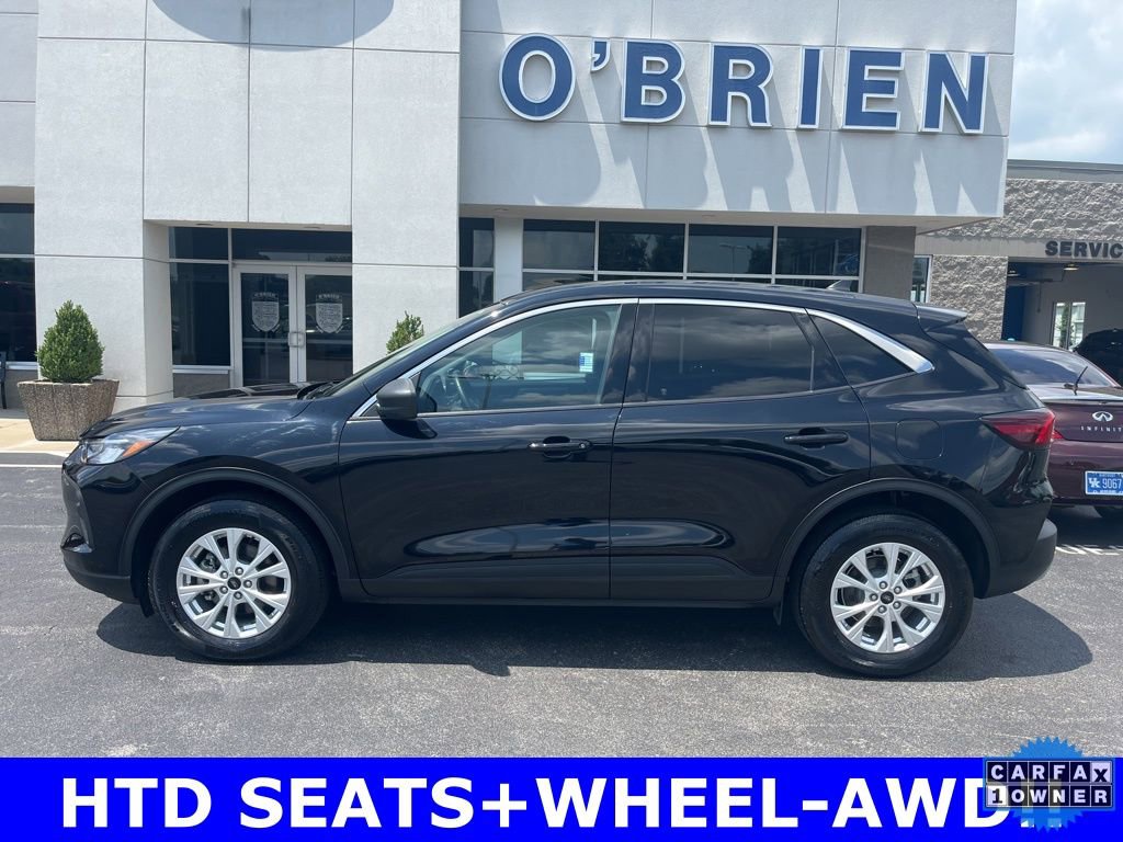 Used 2023 Ford Escape Active AWD/4WD image 2